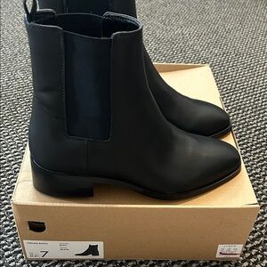 JCrew Black Chelsea Boots -NIB!!!🖤
